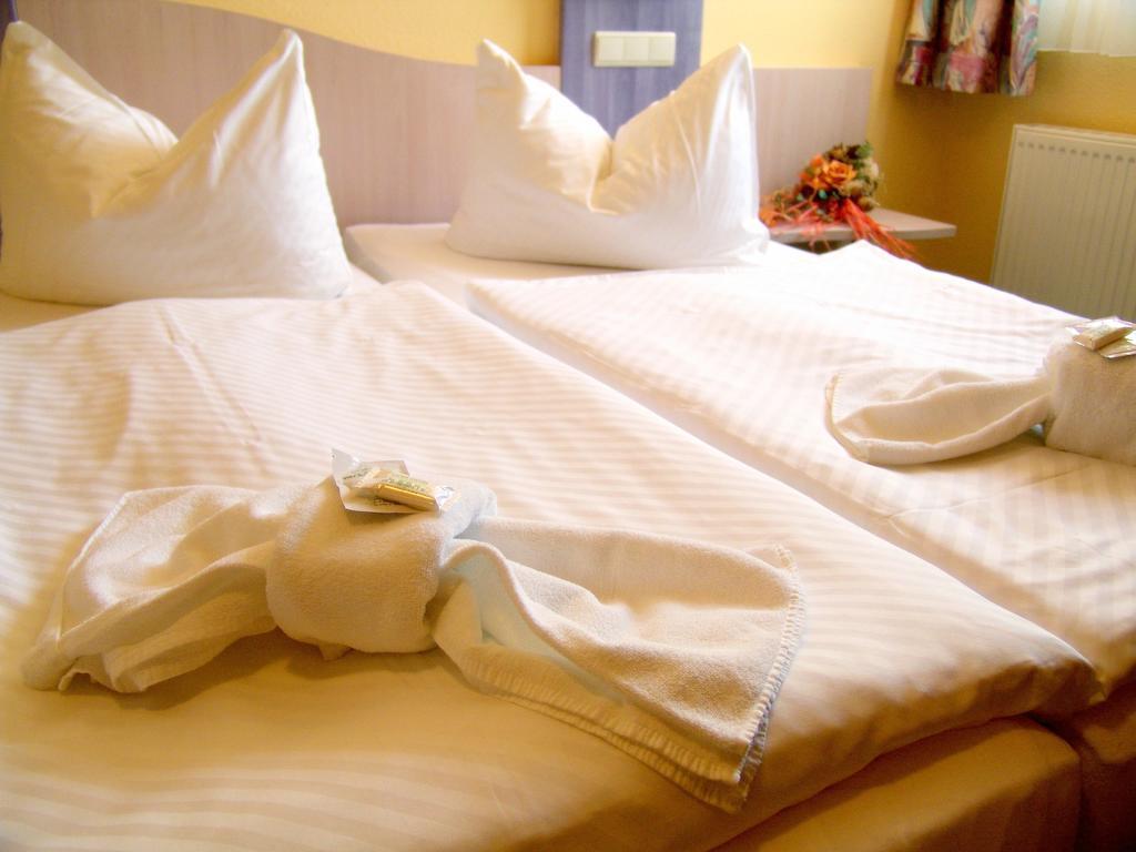 Oder-Hotel Schwedt Rum bild