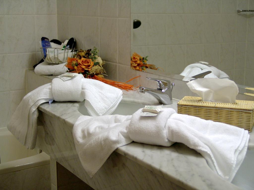 Oder-Hotel Schwedt Rum bild